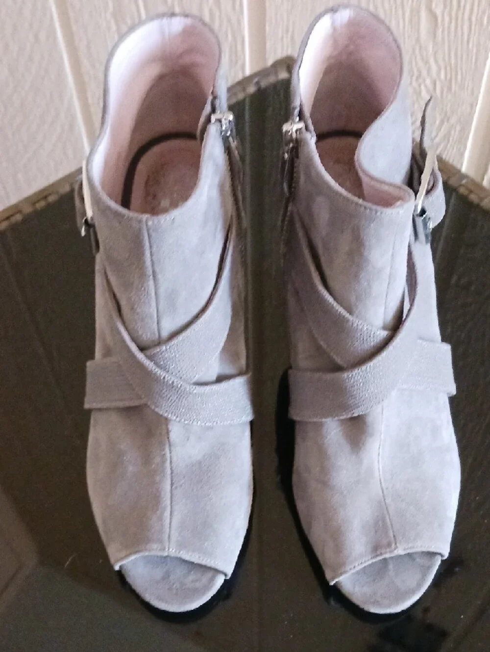 Vince Camuto Gray Suede Peep Toe Crisscross Wedge Booties